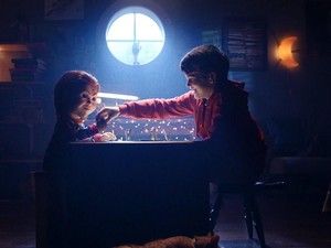 Penulis Skrip Horor Chucky Childs Play Meninggal Bunuh Diri