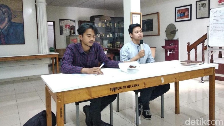 Kasus 22 Mei, KontraS Sebut Oknum Polisi Diduga Lakukan Kekerasan ke Anak Kasus 22 Mei, KontraS Sebut Oknum Polisi Diduga Lakukan Kekerasan ke Anak