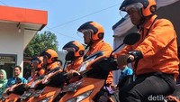 PT Pos Indonesia Kantor Regional 7 Jatim meluncurkan inovasi layanan Cash on Delivery Customer to Customer Pos (COD C2C Pos) untuk bersaing di tengah perkembangan teknologi informasi.