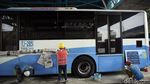 Yuk, Lihat Perawatan Bus Andalan Warga Jakarta
