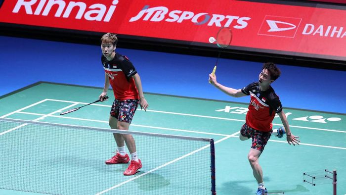 Kevin/Marcus juara Japan Open 2019 usai menundukkan seniornya, Ahsan/Hendra. (Foto: dok. Humas PBSI)