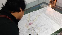 BNPB yang berkoordinasi dengan PVMBG, menyebut saat ini status Gunung Tangkuban Perahu berada pada level I (normal). Meski demikian, masyarakat dilarang mendekat.