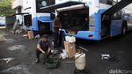 Yuk, Lihat Perawatan Bus Andalan Warga Jakarta