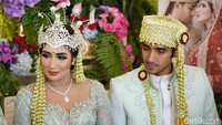 Tania pun sedikit membagi cerita soal pernikahan keduanya itu. Pool/Noel/detikFoto.