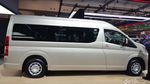 Toyota Luncurkan HiAce Versi Premium