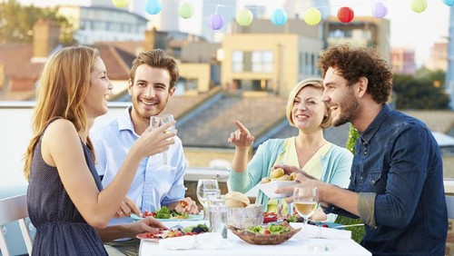 Taurus hingga Aries, 5 Zodiak Ini Paling Hobi Makan dan Kulineran