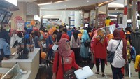 Promo Beli 2 Gratis 1 makin heboh bersamaan dengan diadakannya Lomba Mewarnai pada salah satu gerai Transmart Carrefour. Istimewa/Dok.Transmart Carrefour