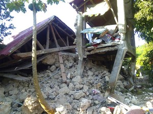 Gempa Guncang Filipina, 4 Orang Tewas
