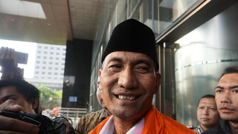 Tersangka Suap Bupati Kudus dan Stafnya Segera Disidang Tersangka Suap Bupati Kudus dan Stafnya Segera Disidang