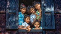 Senyum ceria anak-anak di Myanmar. Istimewa/@phyomoe/Agora Images via Boredpanda.