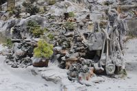 Dagangan Pedagang Terkena Abu Erupsi Gunung Tangkuban Parahu