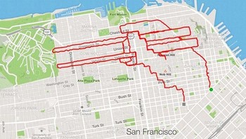 Dengan bantuan aplikasi kebugaran Strava, Lenny menciptakan seni berlari. (Foto: Dok. Lenny Maughan via Boredpanda)