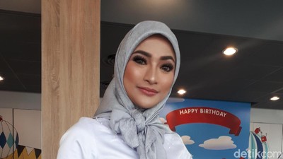 DJ Rere Monique, Ria Ricis, Amel Alvi, Jennifer Lopez hingga Gabe Khouth