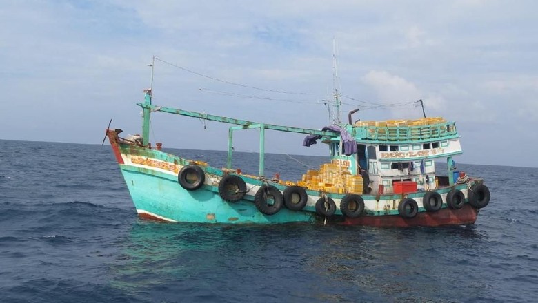 KKP Tangkap Enam Kapal Ikan Ilegal Asal Vietnam dan Filipina