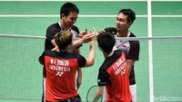 Kevin/Marcus menjadi juara setelah mengalahkan Ahsan/Hendra di Musashino Forest Sport Plaza, Tokyo, Jepang, Minggu (28/7/2019). Matt Roberts/Getty Images.