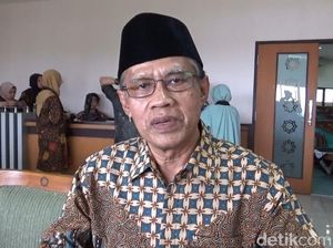 Muhammadiyah Berduka Mbah Moen Wafat: Beliau Gigih sampai Usai Lanjut