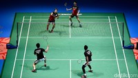 Kevin/Marcus menundukkan Ahsan/Hendra dengan skor 21-18 dan 23-21. Matt Roberts/Getty Images.