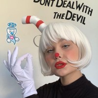 Taylor mengaku menerima tekanan dari agensi yang memintanya terus kurus hingga ukuran 2 atau XS. Mantan model yang kini menjadi influencer itu berbagi cerita kepada 55 ribu followersnya, tentang alasannya keluar dari dunia modeling.  Foto: Instagram @tay.all