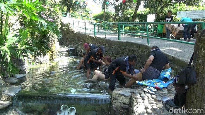 Pemandian Air Panas Ciater