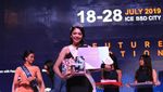 Cantiknya Miss Auto Show 2019