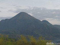 Cerita Gunung Penanggungan Memaku Pulau Jawa