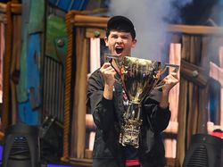 Jago Ngegame, Remaja 16 Tahun Ini Jadi Auto Miliarder