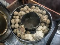 Dari Abad ke-9, Makanan Kaki Lima Tetap Jadi Favorit hingga Kini