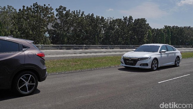 Mengenal Fitur Canggih Honda Sensing, Bisa Ngerem Sendiri Mengenal Fitur Canggih Honda Sensing, Bisa Ngerem Sendiri