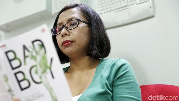 Kenalan dengan aliaZalea Si Penulis Novel Romance 'Bad Boy'