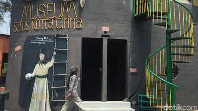Foto: Museum Unik di Medan, Isinya Emas & 3.000 Artefak Lain