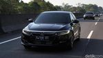 Menjajal Raja Sedan Honda