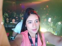 DJ Rere dikenal energik di panggung
