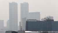 Setelah Jakarta global, Tashkent (Uzbekistan) menempati menempati posisi kedua kota berpolusi pagi ini dengan AQI 173. 
