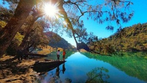 Naik Gunung Agustusan