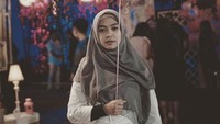 Apapun masalahnya, bunuh diri bukanlah jalan keluar. Tetap semangat Ricis! Dok. Instagram/riaricis1795