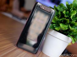 Lebih Dekat dengan Galaxy A80 BLACKPINK Harga Rp 15 Juta
