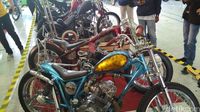 Tak Suka Motor Standar Pria Ini Raup Untung Dari Bisnis Modif