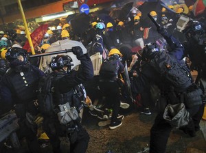 China Serukan Diplomat AS Berhenti Campuri Urusan Hong Kong
