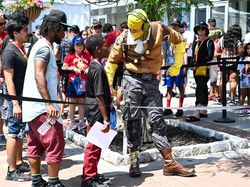 Jago Ngegame, Remaja 16 Tahun Ini Jadi Auto Miliarder