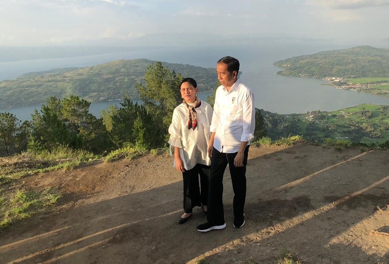 Jokowi: 28 Destinasi Wisata Akan Dikembangkan di Danau Toba