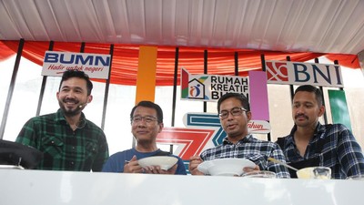 Intip Serunya Komunitas Moge Belajar Memasak