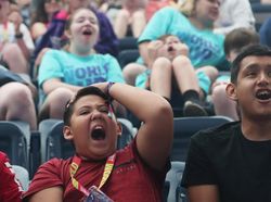 Jago Ngegame, Remaja 16 Tahun Ini Jadi Auto Miliarder