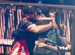 Jago Ngegame, Remaja 16 Tahun Ini Jadi Auto Miliarder