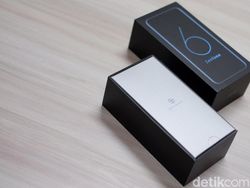 Unboxing Zenfone 6, Ponsel Berkamera Flip yang Unik