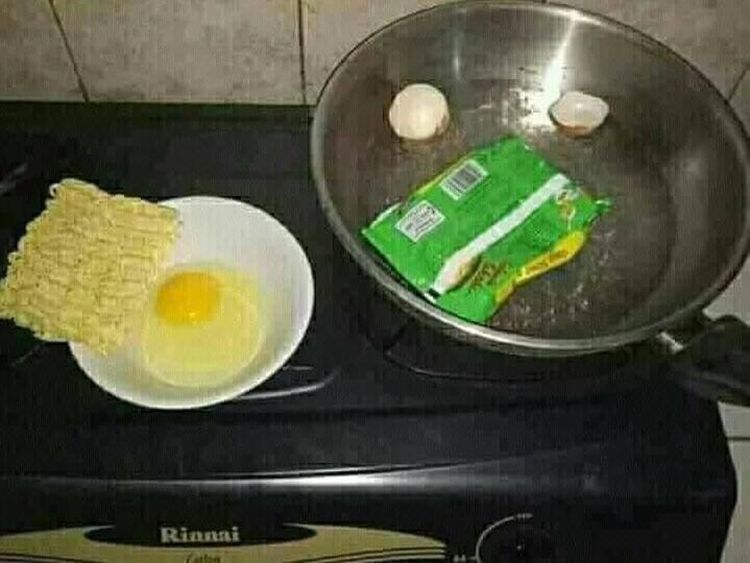 10 Meme Masak Kebalik Ini Bikin Ngakak Netizen