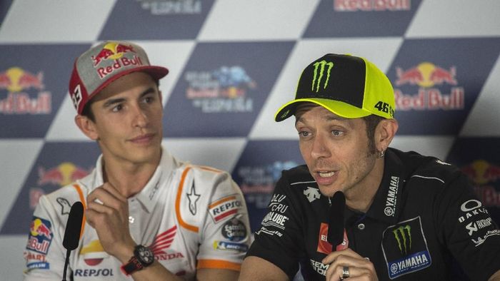 Marc Marquez tak yakin Valentino Rossi akan pensiun dalam waktu dekat (Mirco Lazzari gp/Getty Images)