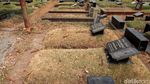 Kemarau, Rumput TPU Tanah Kusir Mengering dan Mati