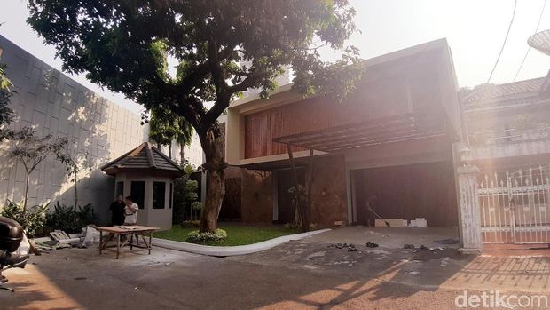 Rumah Faisal Haris, suami siri Jennifer Dunn