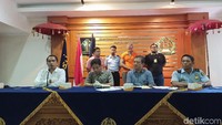 Terkait penangkapan ini, Kasat Reskrim Polresta Denpasar Kompol Wayan Artha mengatakan pihaknya masih akan berkoordinasi dengan Polres Badung terkait wilayah hukum kasus ini terjadi. Namun untuk konten pornografi ini pihaknya masih akan melakukan pendalaman.  Foto: Aditya Mardiastuti/detikcom