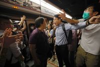 Merinding! Ini Kronologi Lengkap Demo Berdarah di Hong Kong